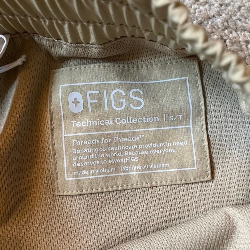 Figs Fionlite highwaisted jogger scrubs size Small Tall